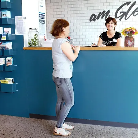 Radhotel Am Gleis Радольфцелль (Бодензее)