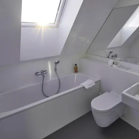 Отель Radhotel Am Gleis Радольфцелль (Бодензее)