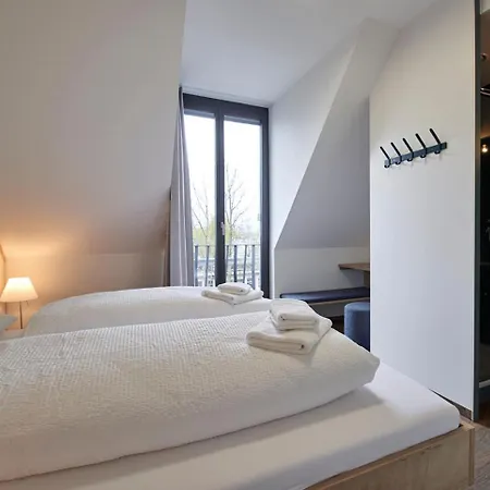 Radhotel Am Gleis 3* Радольфцелль (Бодензее)