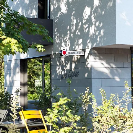 Otel Radhotel Am Gleis 3*