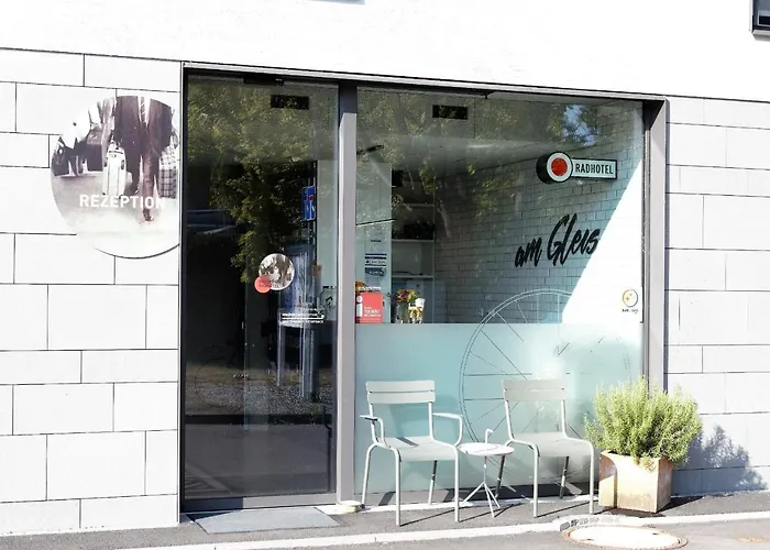 Radhotel Am Gleis 3*