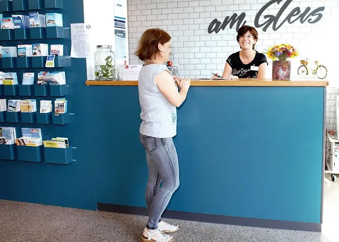 Radhotel Am Gleis 라돌프젤암보덴시